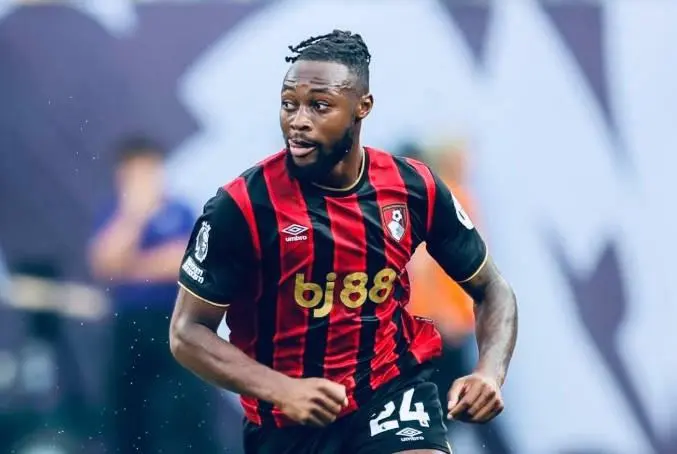 英超转会窗开启:塞门约争夺战与伯恩茅斯新星续约影响分析