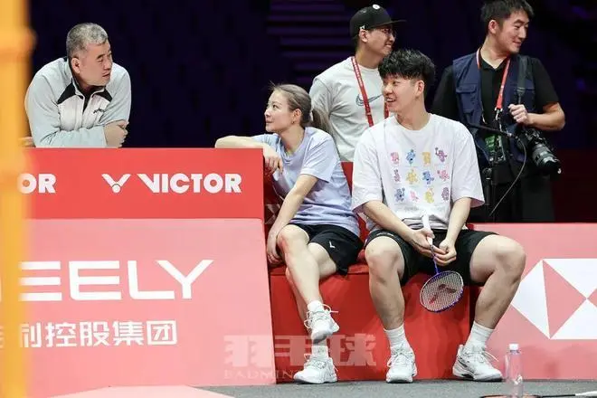 国羽队员刘雨辰黄雅琼助阵梁王组合 总决赛前开展适应性训练